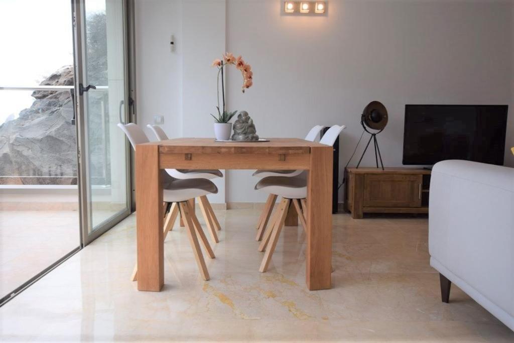 Suite Ribera Del Puerto 푸에르토 데 모간 외부 사진